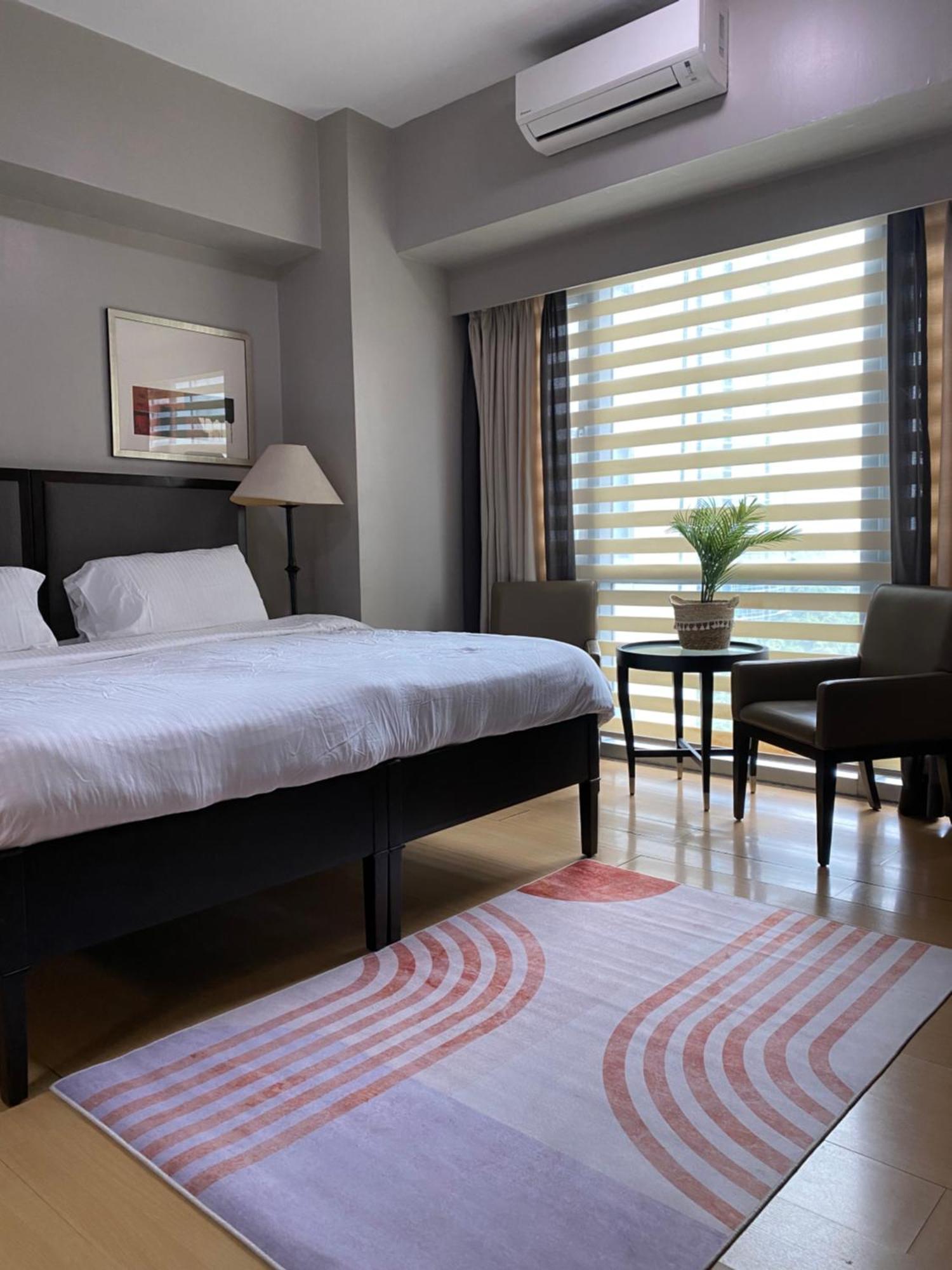 Avant At The Fort By Urban Realty Manila Exterior foto